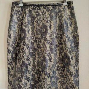 Patterned Queen Esther Mini Skirt